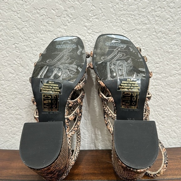 Free People Colette Python Sandals Size 6.5 - Picture 7 of 7